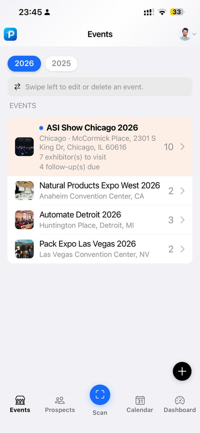 Events list — year filter and active event (blue dot).